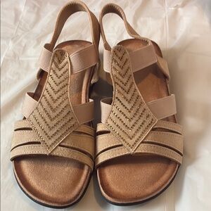 Elegant Beige Sandals